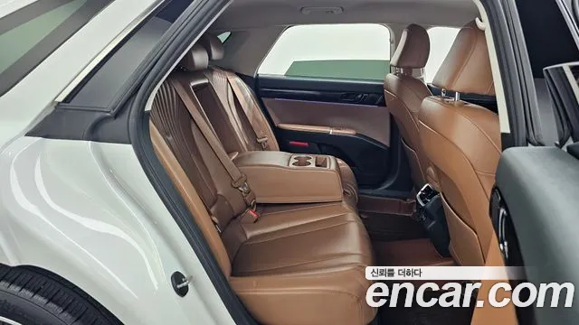Hyundai Grandeur GN7 — Фото автомобиля 18
