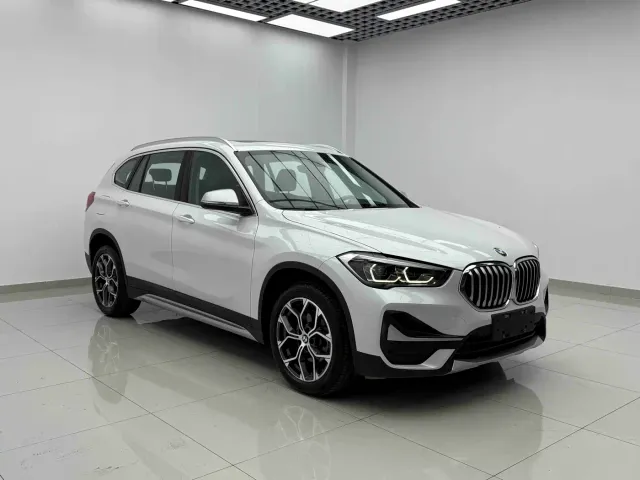BMW X1 — Фото автомобиля 3