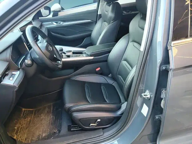 Geely Xingrui — Фото автомобиля 14