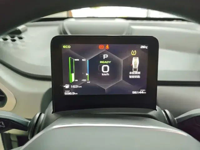 Geely Geometry A — Фото автомобиля 11