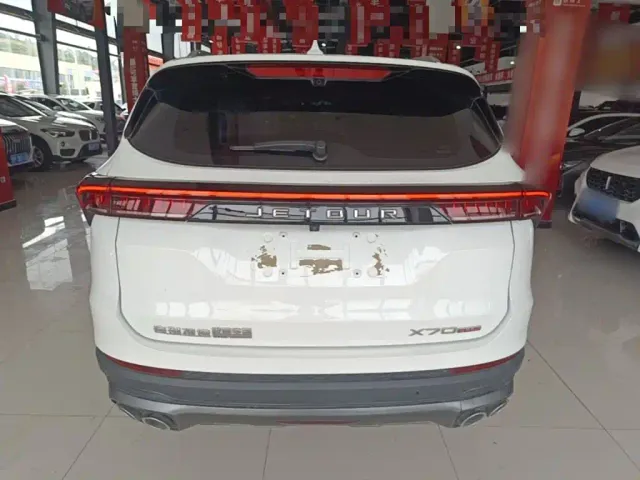 Jetour X70 Plus — Фото автомобиля 5