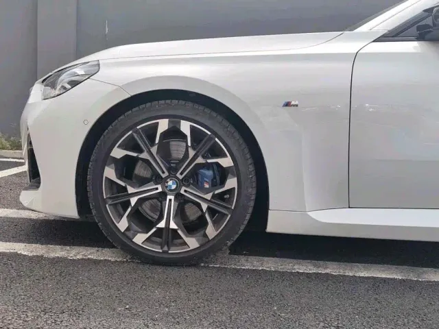 BMW M240i — Фото автомобиля 4