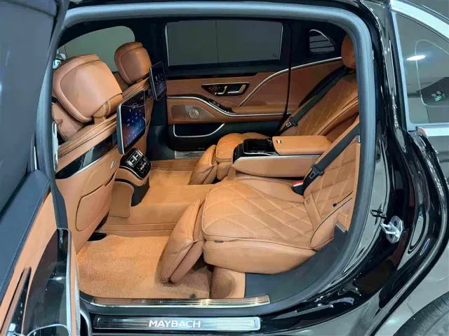 Mercedes-Benz Maybach S-Class — Фото автомобиля 21