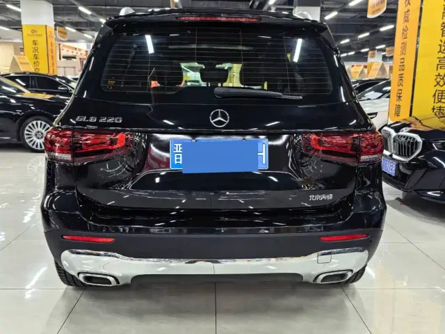 Mercedes-Benz GLB-Class — Фото автомобиля 14