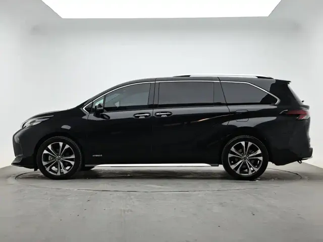 Toyota Granvia — Фото автомобиля 6