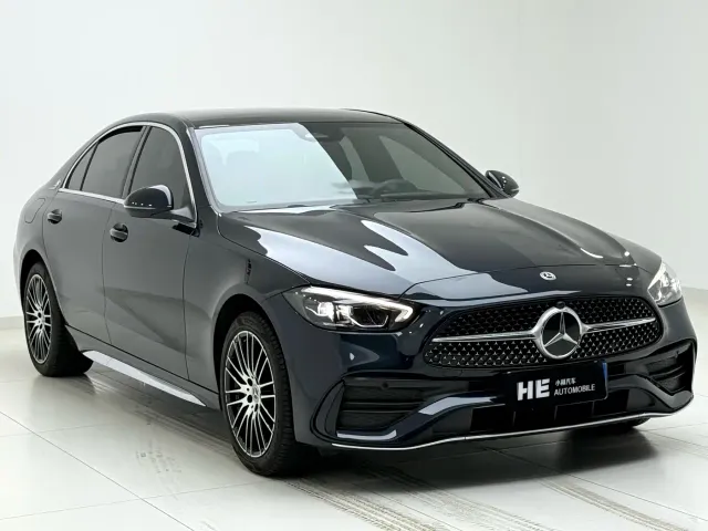 Mercedes-Benz C-Class — Фото автомобиля 3
