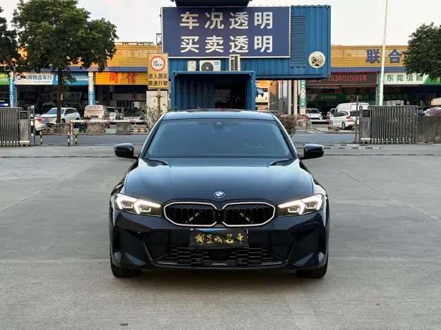 BMW 3 Series — Фото автомобиля 2