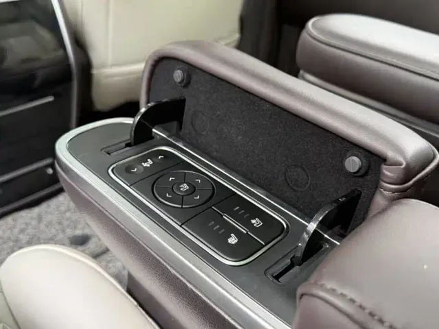 GAC Trumpchi M8 — Фото автомобиля 12