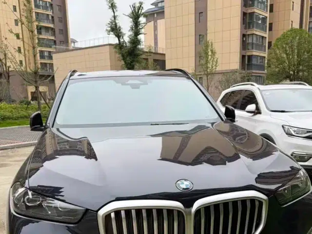 BMW X5 — Фото автомобиля 3