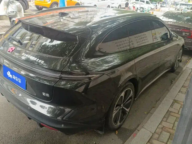 Nio ET5 Touring — Фото автомобиля 3