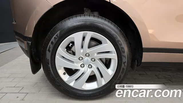 Land Rover Range Rover Evoque Range Rover Evoque 2 поколение — Фото автомобиля 5