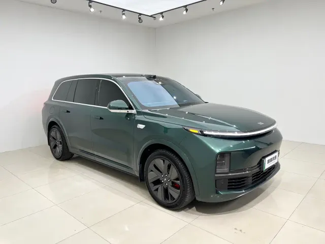 Li Auto L9 — Фото автомобиля 3