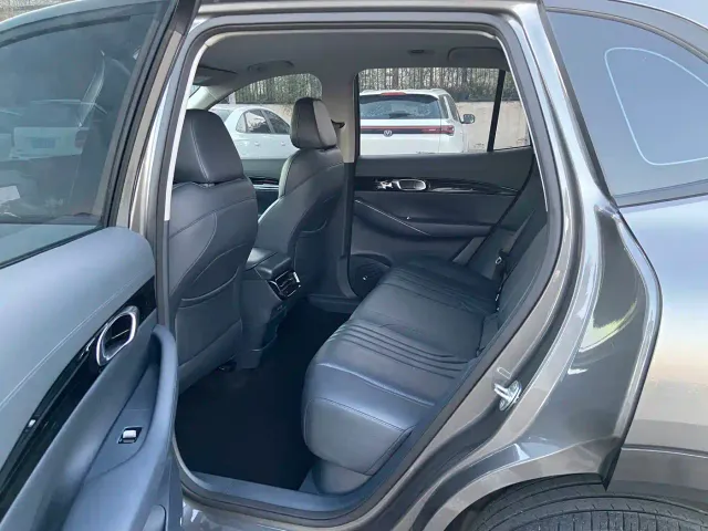 Geely Galaxy E5 — Фото автомобиля 9
