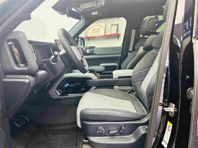 BYD FangChengBao Leopard 5 — Фото автомобиля 20