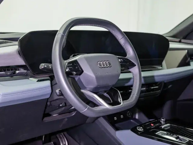 Audi Q6L e-tron — Фото автомобиля 7