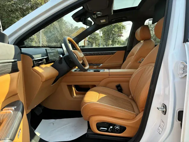 Dongfeng eπ 008 — Фото автомобиля 8