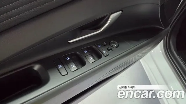 Hyundai AVANTE Avante (CN7) — Фото автомобиля 12