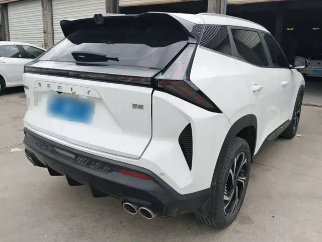Geely Boyue — Фото автомобиля 6