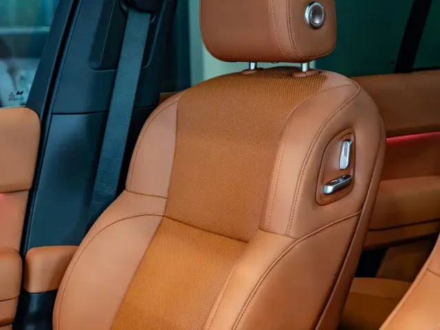 Li Auto L9 — Фото автомобиля 15