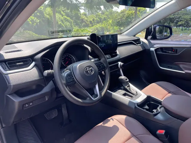 Toyota Wildlander — Фото автомобиля 17