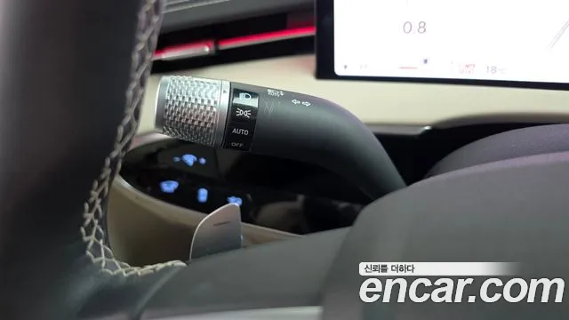 Genesis GV70 — Фото автомобиля 29