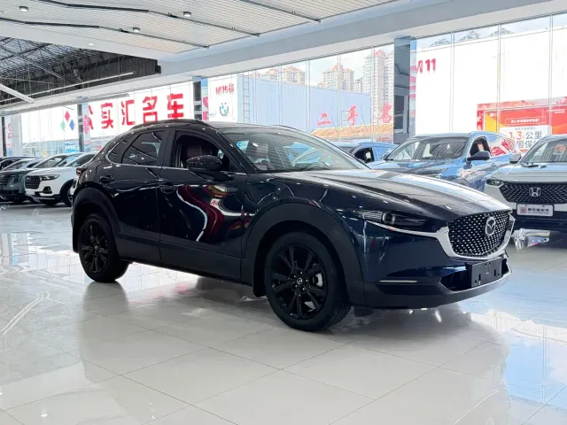 Mazda CX-30 — Фото автомобиля 3