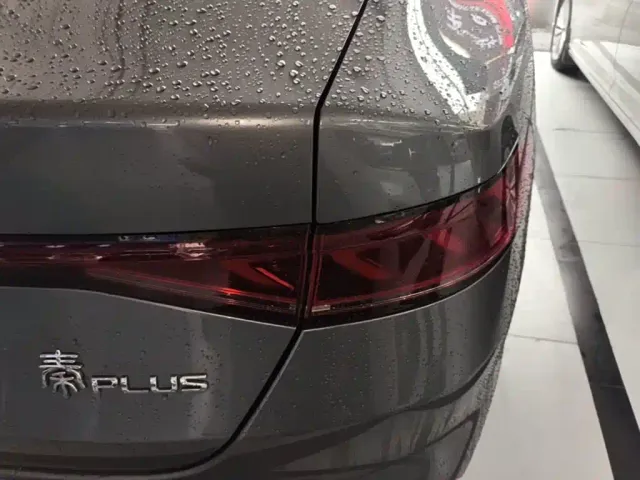BYD Qin PLUS — Фото автомобиля 7