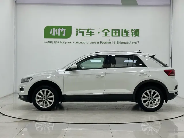 Volkswagen T-Roc — Фото автомобиля 5