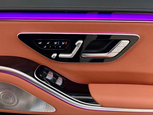 Mercedes-Benz S-Class — Фото автомобиля 22