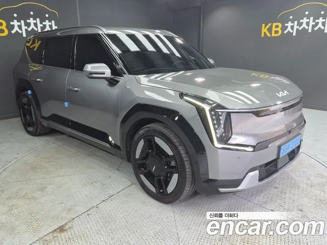 Kia EV9 — Фото автомобиля 5