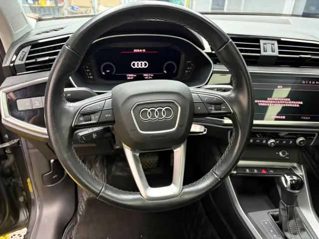 Audi Q3 — Фото автомобиля 18