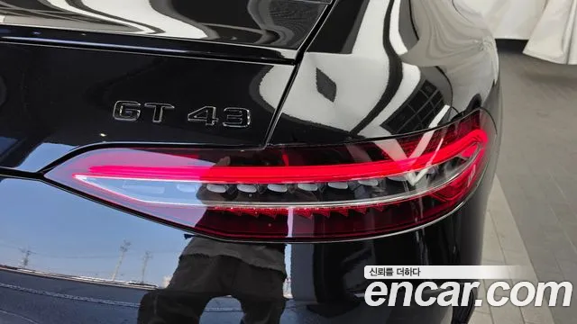 Mercedes-Benz AMG GT 4 двери 43 4MATIC+ — Фото автомобиля 19