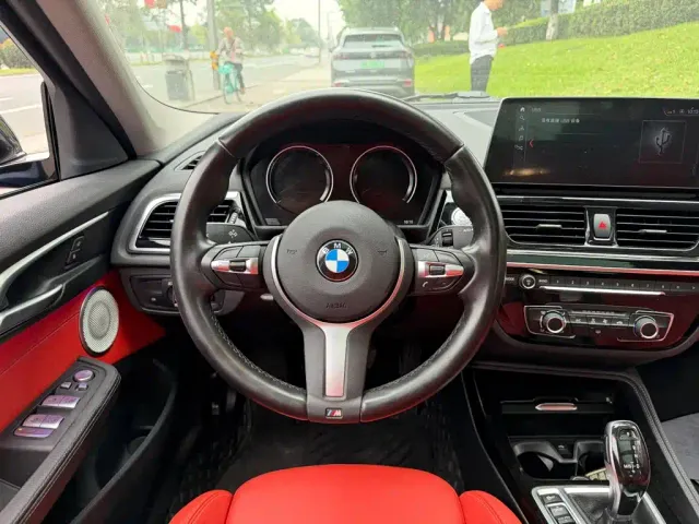 BMW 1 Series — Фото автомобиля 14