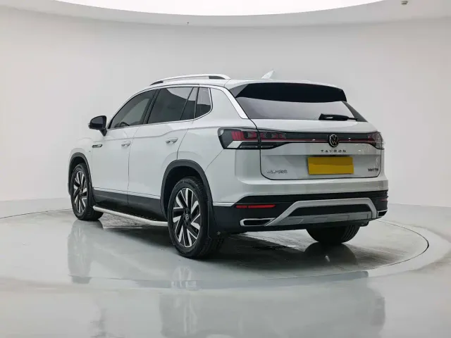 Volkswagen Tayron — Фото автомобиля 4