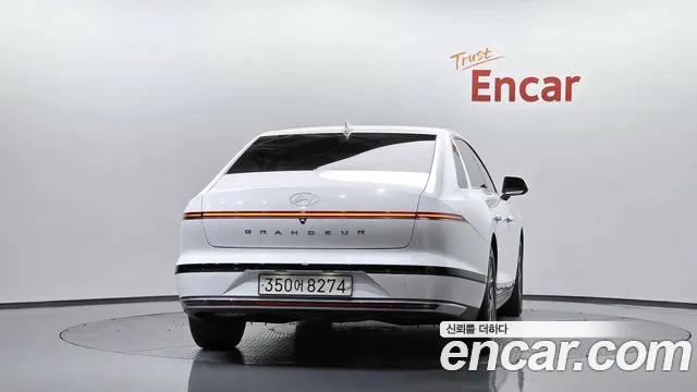 Hyundai Grandeur GN7 — Фото автомобиля 4