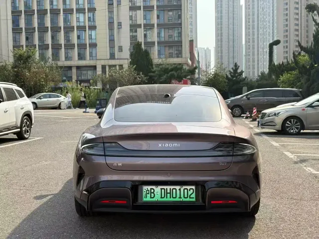 Xiaomi SU7 — Фото автомобиля 4