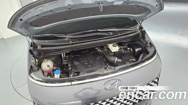 Hyundai Staria — Фото автомобиля 9
