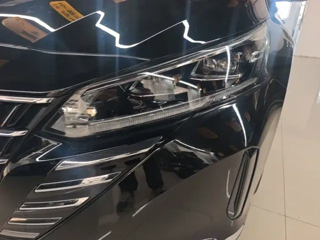 Nissan Teana — Фото автомобиля 23