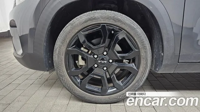 Kia Seltos — Фото автомобиля 5