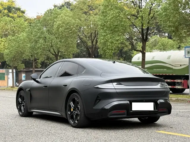 Xiaomi Auto Xiaomi SU7 2024 RWD Long Range Intelligent Driving Edition — Фото автомобиля 16