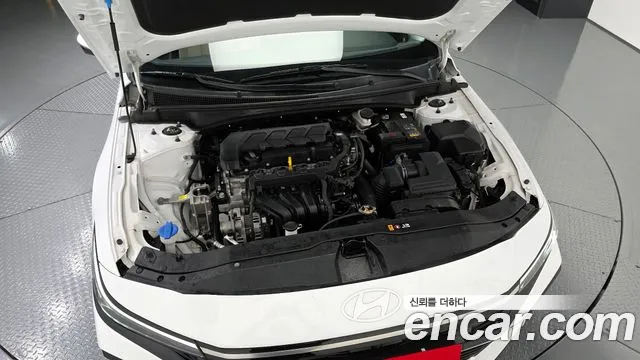 Hyundai AVANTE Новый Avante (CN7) — Фото автомобиля 6