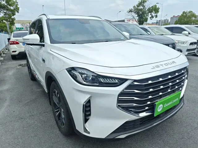 Jetour X70 Plus — Фото автомобиля 3
