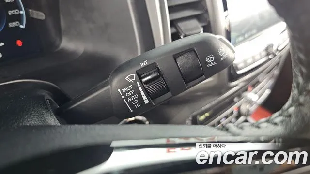 KG_Mobility_Ssangyong Rexton Новый Rexton Sport Khan Дизель 2.2 4WD — Фото автомобиля 19