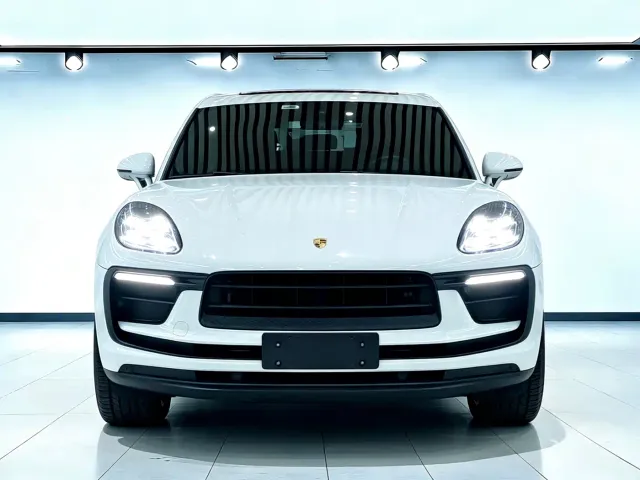 Porsche Macan — Фото автомобиля 2