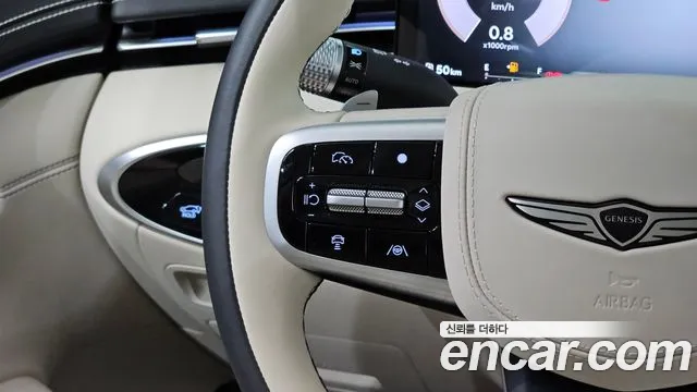 Genesis GV70 — Фото автомобиля 23