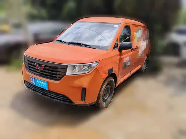 Фотография автомобиля — Wuling Zhengcheng