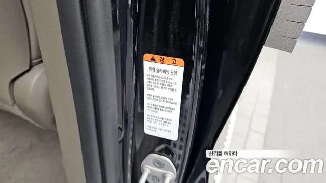 Kia Canival Carnival 4 поколение Бензин 9 мест Hi-Limousine — Фото автомобиля 22