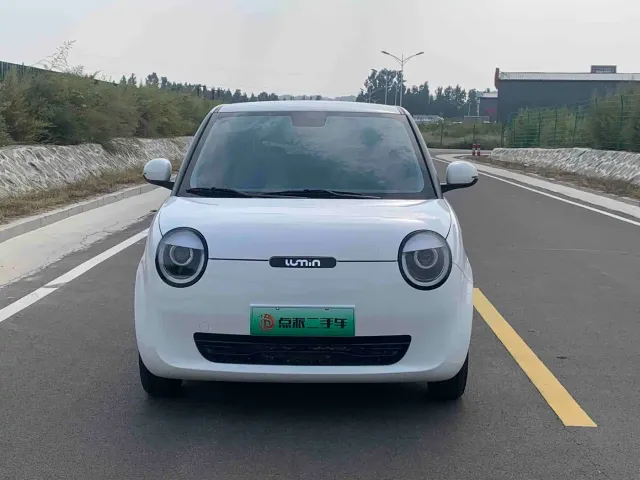 Changan Lumin — Фото автомобиля 2