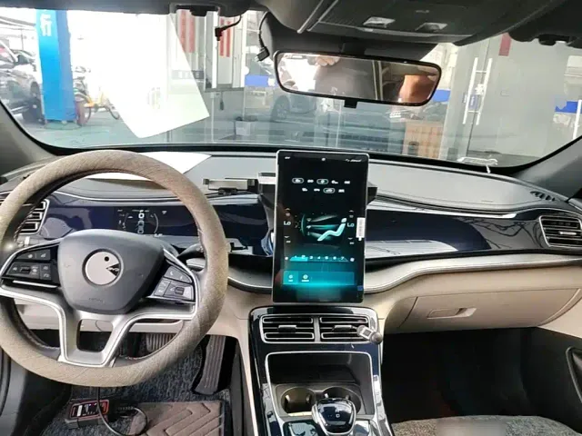 BYD Qin PLUS — Фото автомобиля 9