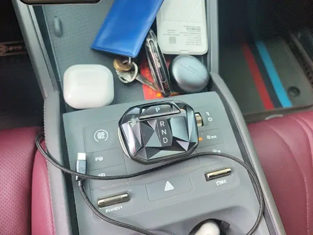 BYD Qin L — Фото автомобиля 10